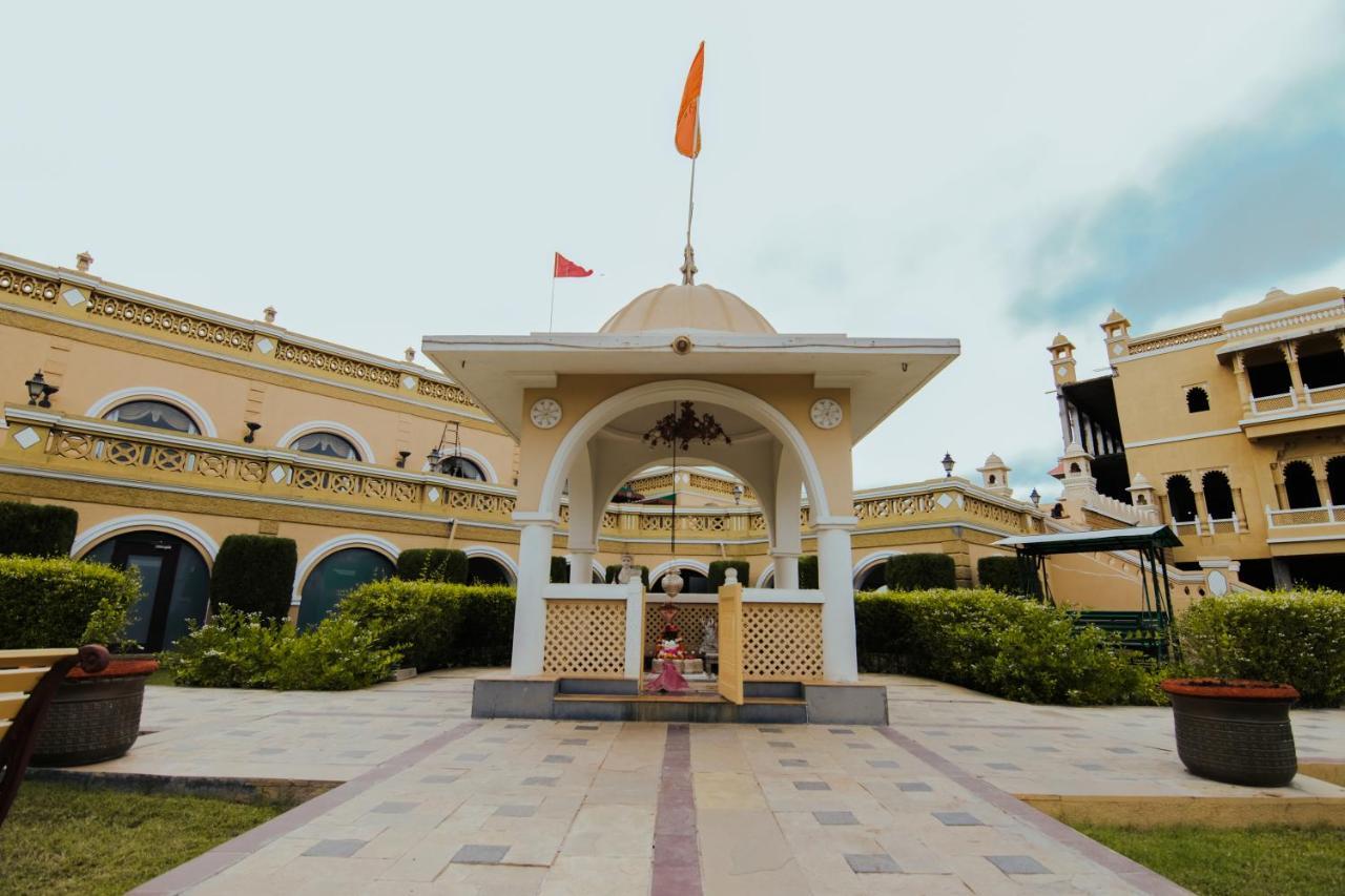 Heritage Khirasara Palace Rádzskot Kültér fotó
