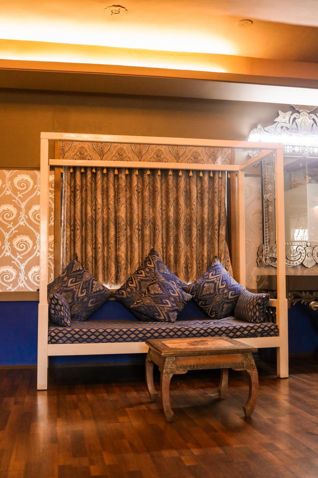 Heritage Khirasara Palace Rádzskot Kültér fotó