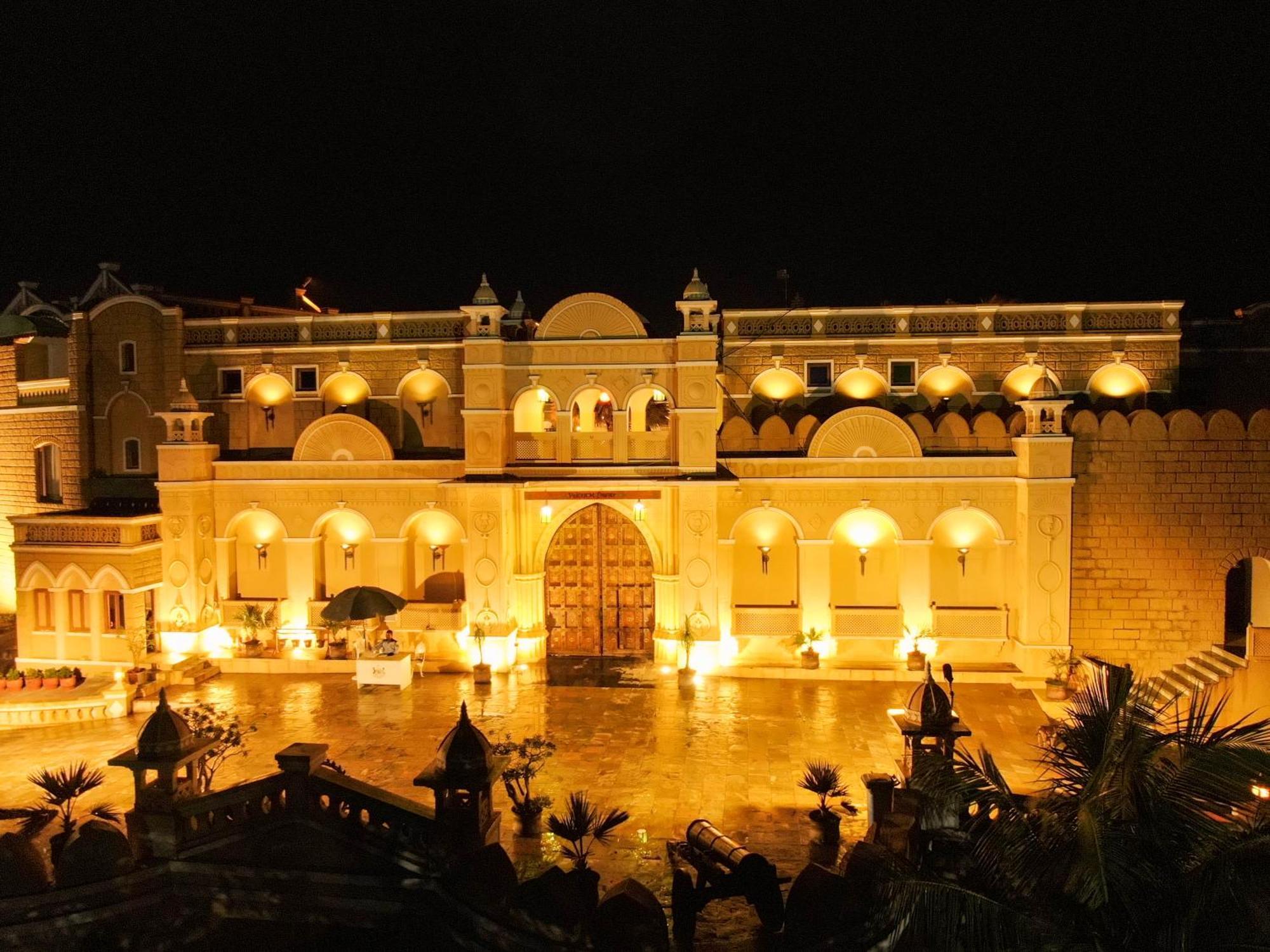 Heritage Khirasara Palace Rádzskot Kültér fotó