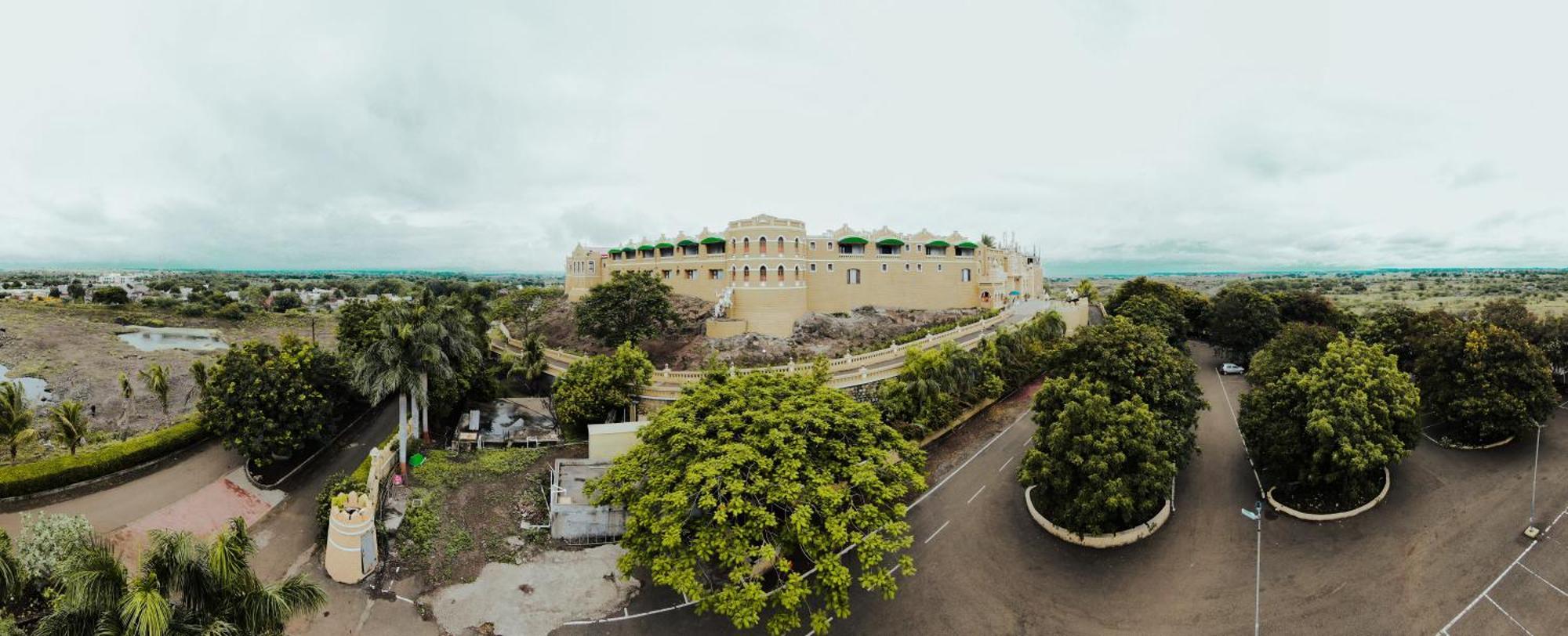 Heritage Khirasara Palace Rádzskot Kültér fotó